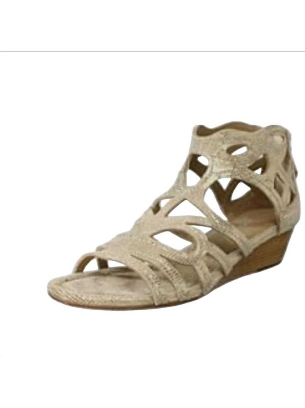 Donald J Pliner Delite Gladiator Sandals Size 6